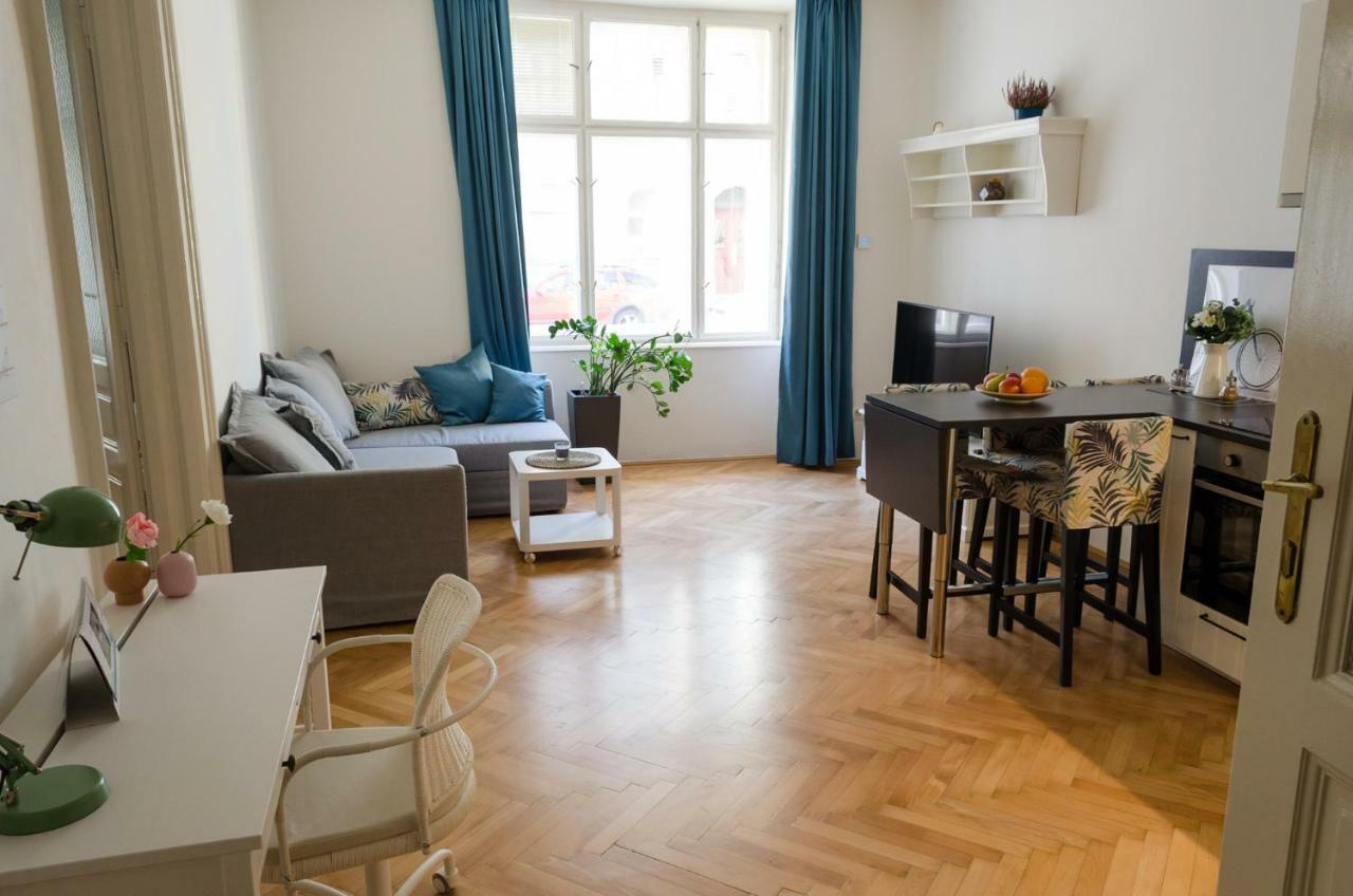 Oltec Apartment Брно Екстер'єр фото