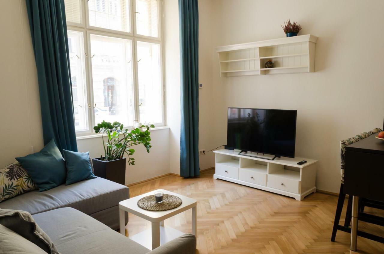 Oltec Apartment Брно Екстер'єр фото